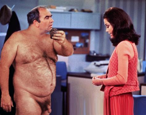 Post 1641086 Edward Asner Lou Grant The Mary Tyler Moore Show Fakes