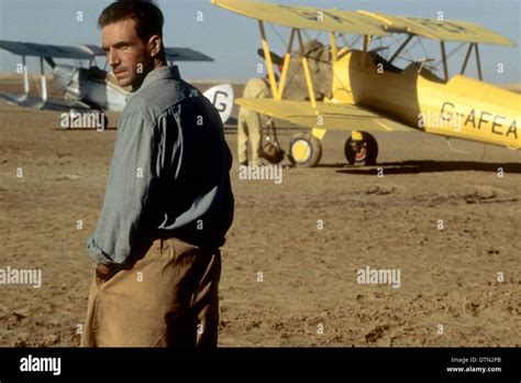 Ralph fiennes english patient 1996 hi-res stock photography and images ...