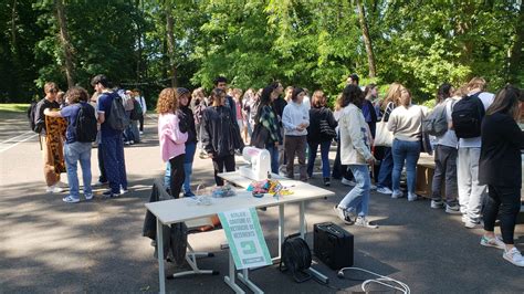 UN LYCEE ENGAGE POUR LE DEVELOPPEMENT DURABLE Lycée Rabelais de Meudon