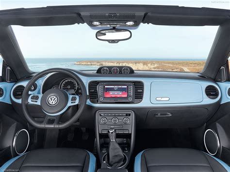 Volkswagen Beetle Convertible Picture X