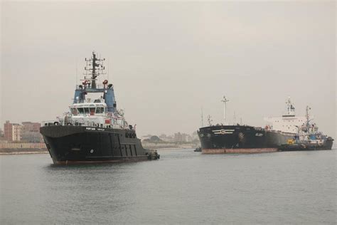 Worlds Latest Container Ship Ever Acme Transits Suez Canal On 1st Sea