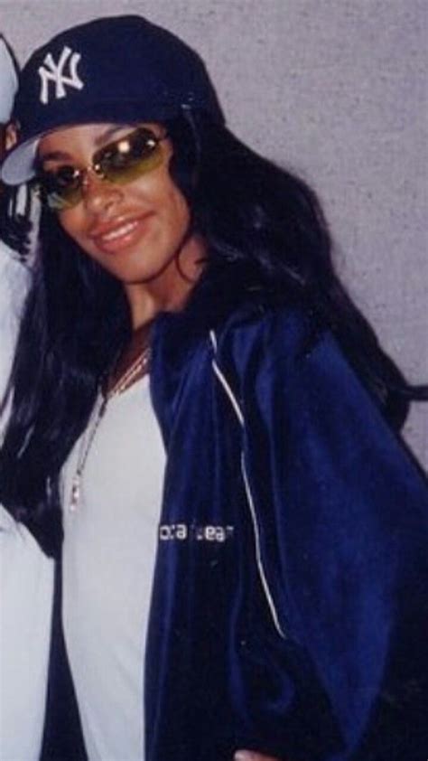 Pin By Yc Shanae On Aaliyah The Sweet But Street One Aaliyah Style