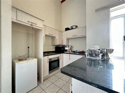 Bedroom Apartment Flat For Sale In Nelspruit Ext P