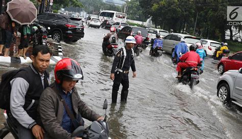 Foto Bertahun Tahun Tidak Banjir Kini Kawasan Gambir Kembali Terendam