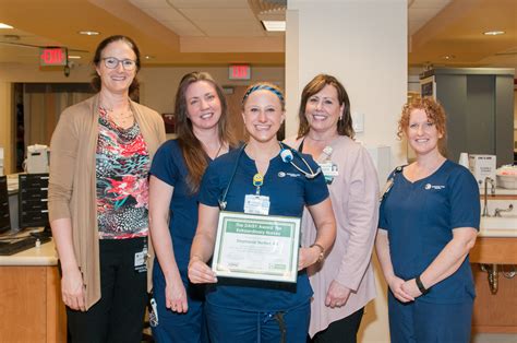 Stephanie Neifert Receives Daisy Award For Extraordinary Nurses Christianacare News