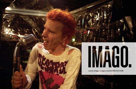 Johnny Rotten S Nger Der Sex Pistols Als Wachsfigur Im Madam