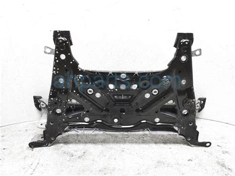 Sold Honda Cr V Front Subframe Crossmember A A