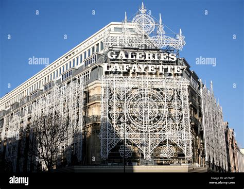 Galeries Lafayette, Paris, at Christmas Stock Photo - Alamy