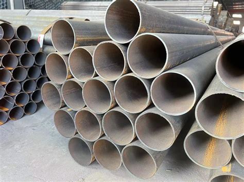 Manufacturer Hot Rolled Astm A Api L Iron Carbon Steel Tube Pipe