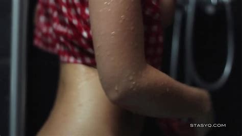 Dancing And Showing Pussy Search XNXX