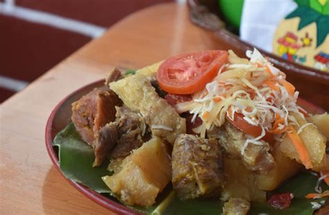 The Pleasure of Nicaraguan Baho: A Journey into Latin American Cuisine - PlanetOfTaste