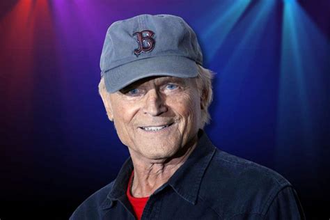 Terence Hill Ricordate Il Suo Volto Prima Di Don Matteo Lattore Fece