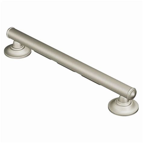 MOEN 24-inch x 1.25-inch Grab Bar in Brushed Nickel (ADA Compliant ...