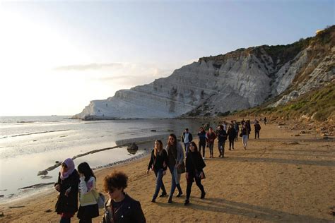 Studenti Internazionali In Visita Ad Agrigento E Dintorni AgrigentoOggi