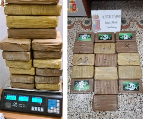 Catania 18 Kg Di Cocaina Dentro Le Cassette Di Frutta Al Casello Dell