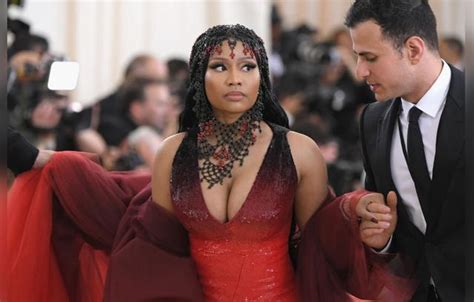 Lil Kim & Nicki Minaj Are Beefing Over 'Vogue Japan' Cover Shoot