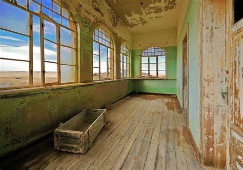 Eerie Ghost Towns Around The World