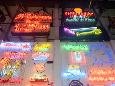 Visiting the Incredible Neon Museum of Philadelphia - Uncovering PA