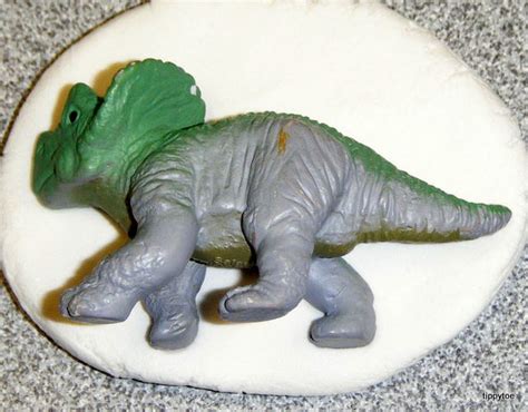 Tippytoe Crafts: Dinosaur Fossils