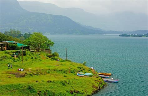 top  tourist destinations   visit  bhandardara hikerwolf