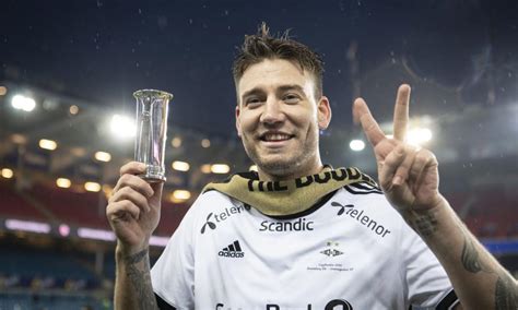 Pazza Idea Reggina Tentativo Per Bendtner Mercato Calciomercato