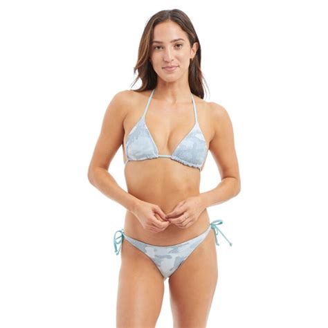 Hot Sexy Kellie Caniff Bikini Pics