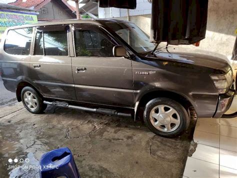 Kijang LGX Thn 1998 Abu Abu Metalik Kondisi Bagus Interior Orisinil