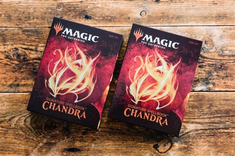 【一挙開封】『Signature Spellbook: Chandra』を一気に12セット開封 - 紙束MTG