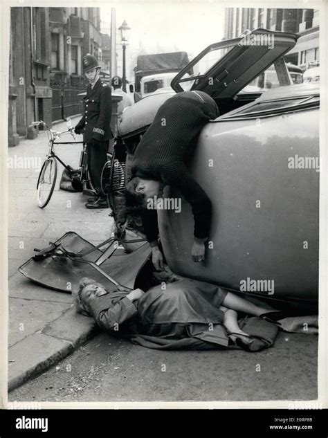 Apr 04 1960 Famous Film Stars Killed In Car Crash In Stock