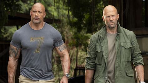 Hobbs And Shaw First Reviews Praise The Action But Call The Rock Jason