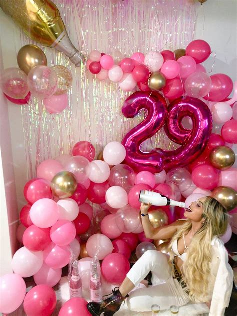 29th birthday pink balloon decoration | 29th birthday decorations, Champagne birthday, 29th birthday