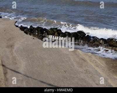 Effects of coastal erosion, Happisburgh, Norfolk, UK Stock Photo - Alamy