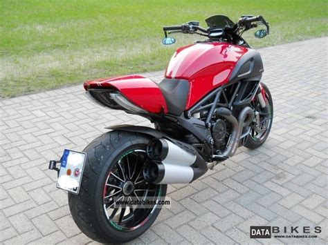 2011 Ducati diavel 1200 ABS DTC wahnsinns equipment