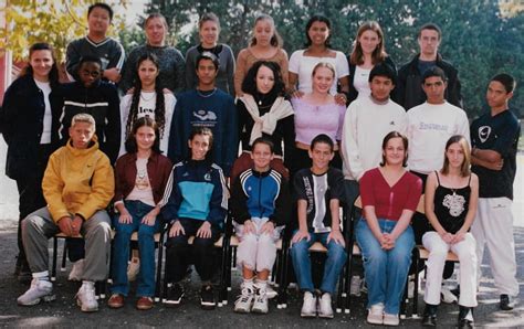 Photo de classe 3ème de 2003 Collège Jean Brunet Copains d avant