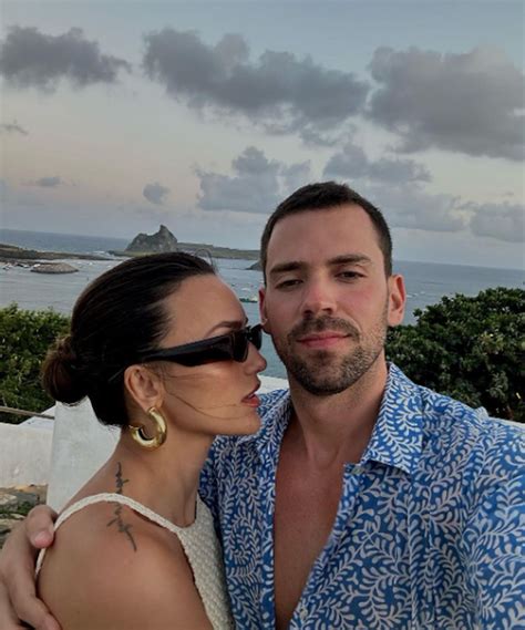 Quem É O Namorado Da Rafa Kalimann - Rafa Kalimann abre álbum de viagem para Fernando de Noronha com namorado