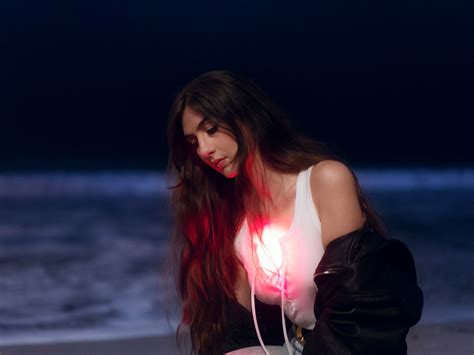 Écoutez Le Nouveau Morceau De Weyes Blood Its Not Just Me Its