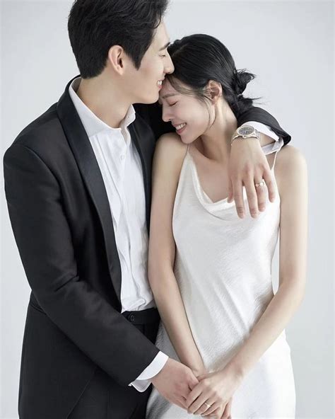 Visual Couple Potret Yoon Park Dan Kim Soo Bin Yang Sudah Resmi