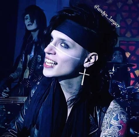 Pin By Lanie Lloyd On Andy Biersack Andy Black Andy Biersack