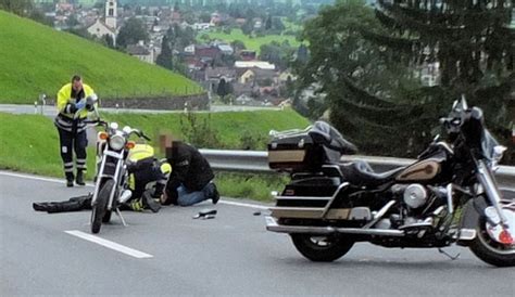 Gams Sg Selbstunfall Mit Motorrad