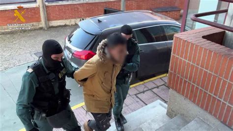 Desarticulado Un Grupo Criminal Tras Asaltar A Una Mujer En Plena Calle