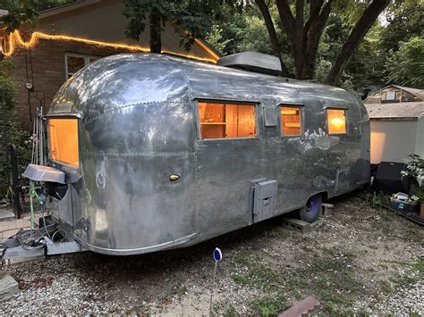 Vintage Airstream Trade Wind Land Yacht Trailer Project