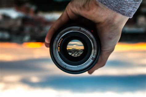 What Lenses Should a Beginner Photographer Have?