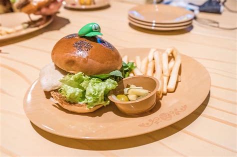 Super Nintendo World Food & Restaurant Guide • TDR Explorer