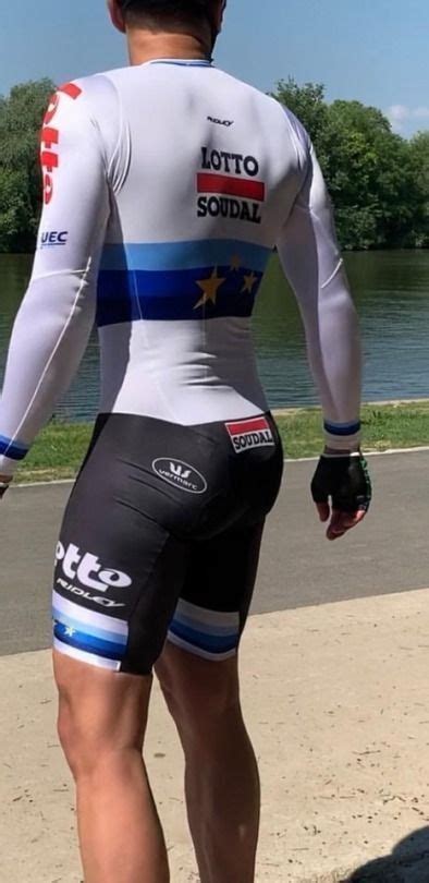 Pin by Hernan Burgos Fuentes on Guardado rápido Cycling attire