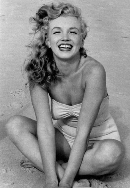 Early Pics Of Marilyn Monroe 😍 R Marilynmonroe