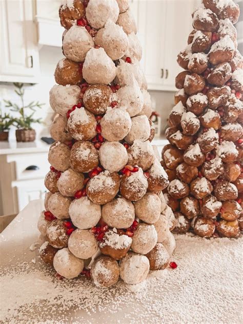 The Surprisingly Simple Donut Christmas Tree Thats Beautiful And