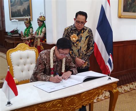 Pj Gubernur Adhy Tawarkan Lima Potensi Kerja Sama Jatim Thailand