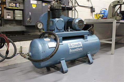 BroomWade Air Compressors