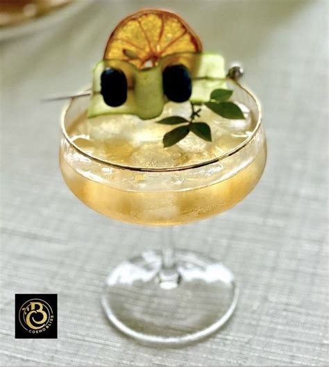 Coupe glass in 2022 | Cocktail art, Food, Desserts