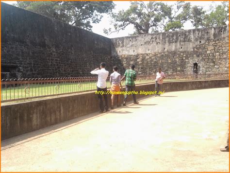 Exploring South India - Travel blog.....: Palakkad Fort, Palakkd